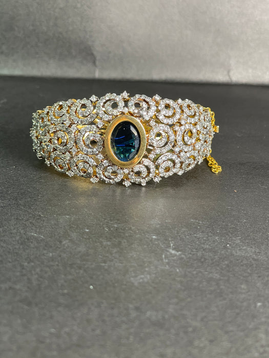 B-2 CHANGEABLE STONES BANGLE