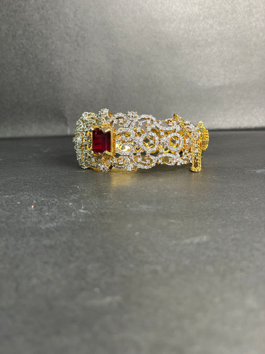 B-1 CHANGEABLE STONES BANGLE