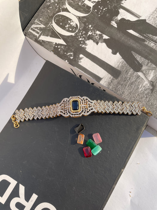Changeable Reign Stone Bracelet